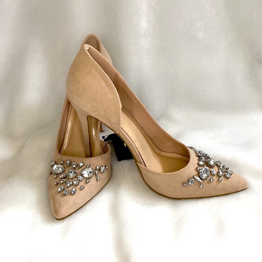 Stilettos Nude Color Size 8 US